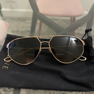 New KREWE aviator sunglasses, never worn!